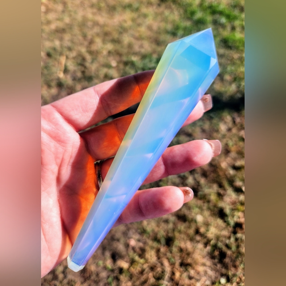 Opalite Wand Point - Picture 4 of 4